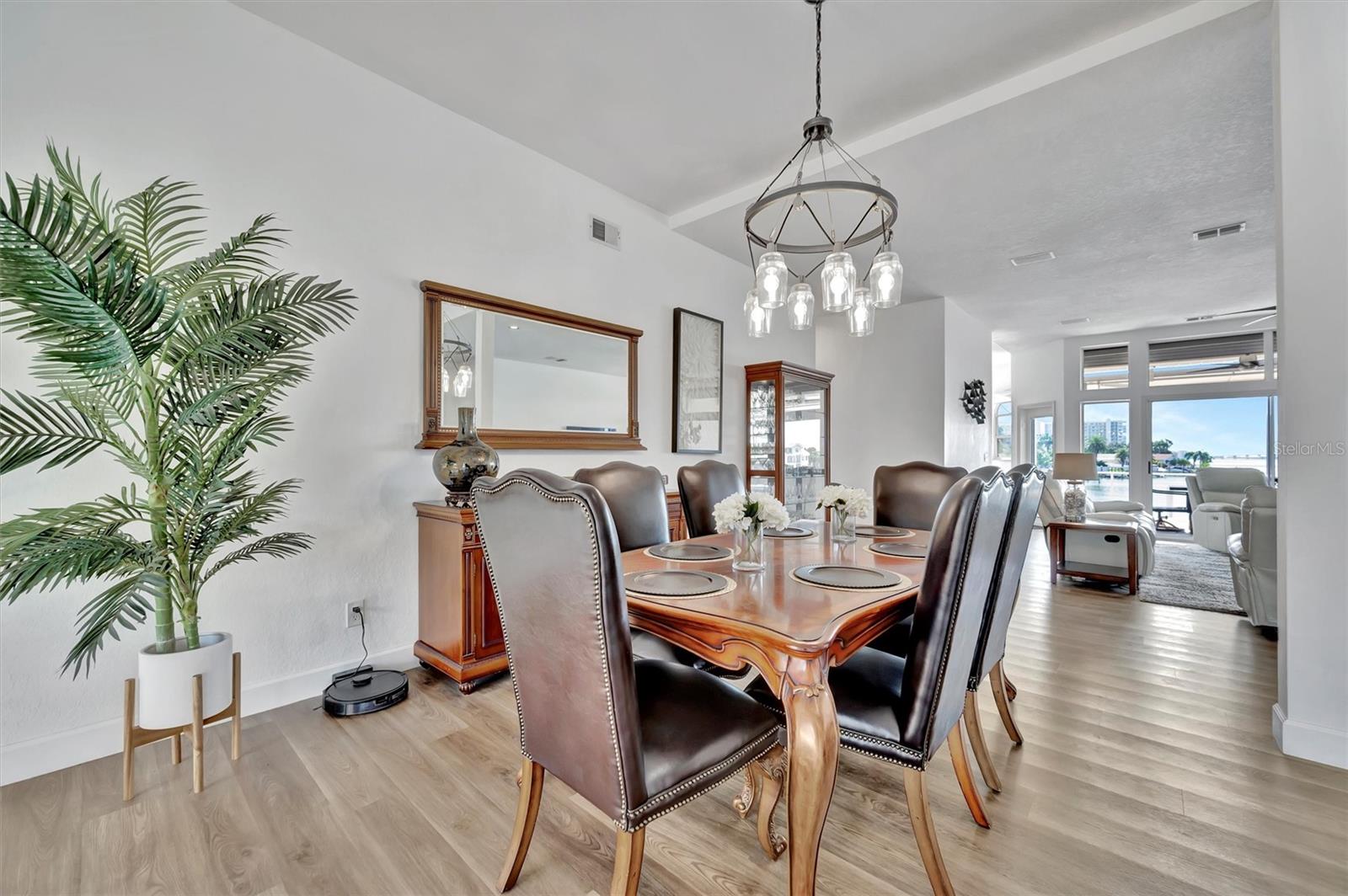 5918 SKIMMER POINT BLVD S, GULFPORT, FL, 33707