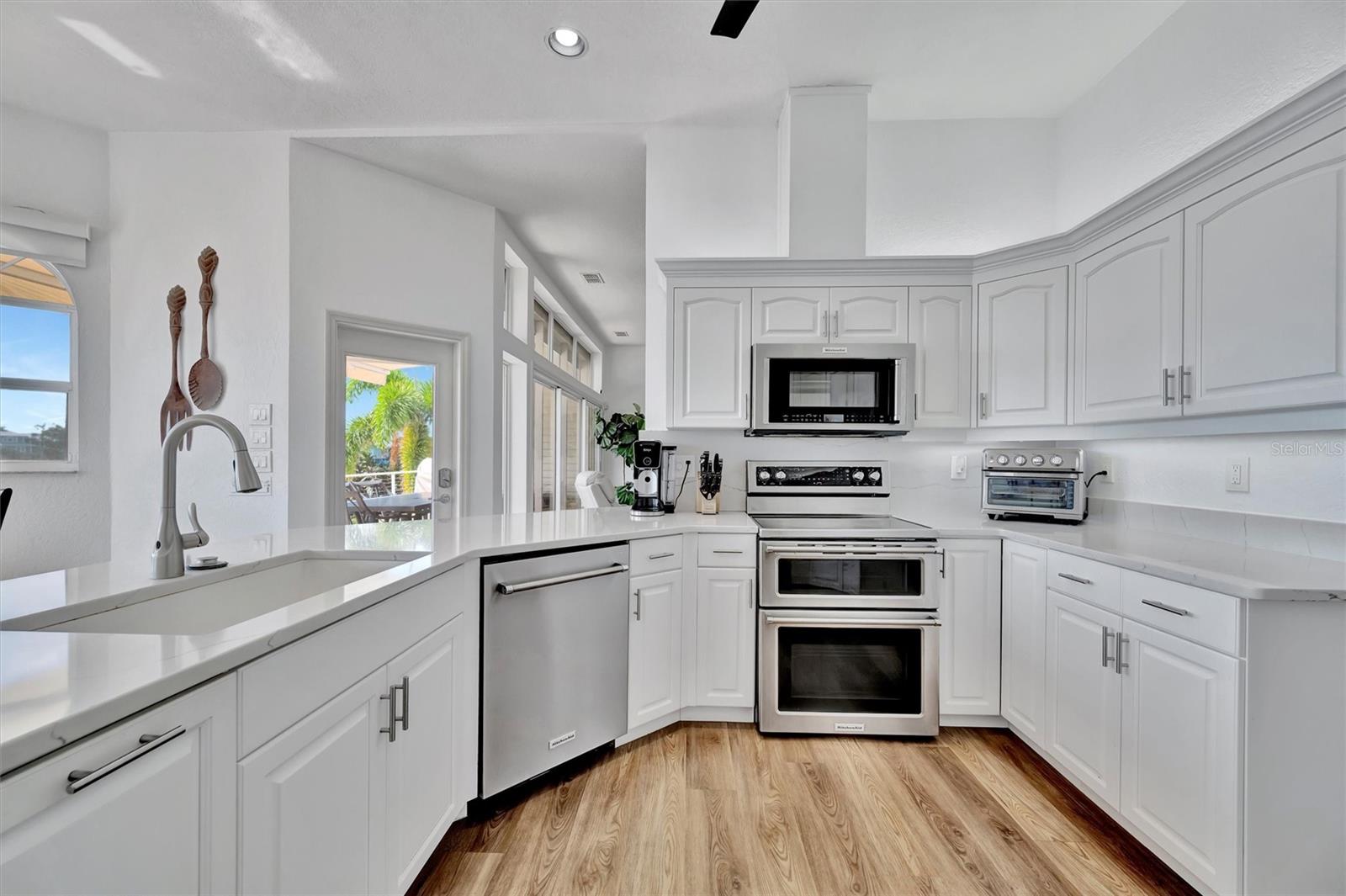 5918 SKIMMER POINT BLVD S, GULFPORT, FL, 33707