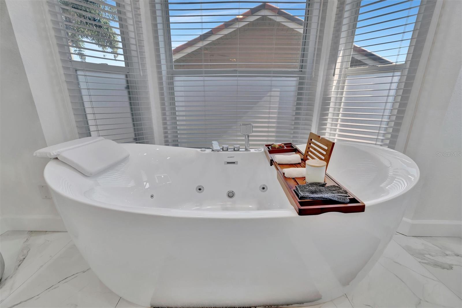 5918 SKIMMER POINT BLVD S, GULFPORT, FL, 33707