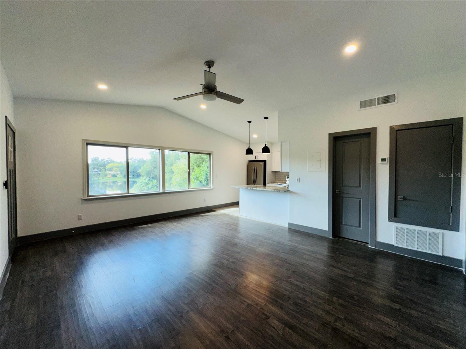 1304 E GORE ST, ORLANDO, FL, 32806