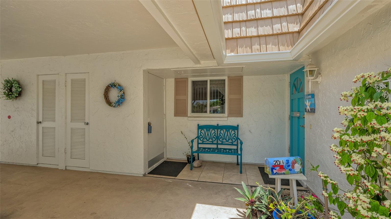 2016 RIVERBLUFF PKWY #V328, SARASOTA, FL, 34231