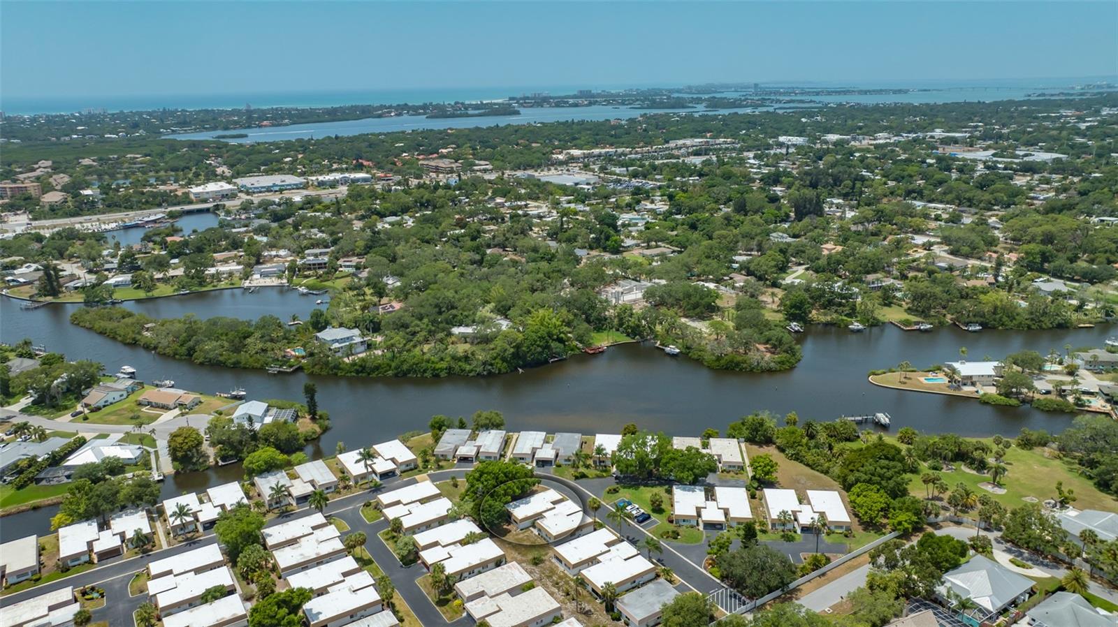 2016 RIVERBLUFF PKWY #V328, SARASOTA, FL, 34231