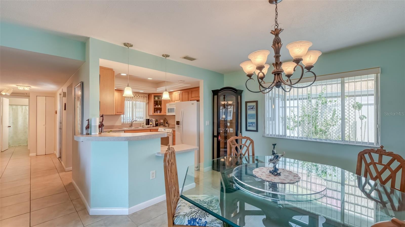 2016 RIVERBLUFF PKWY #V328, SARASOTA, FL, 34231