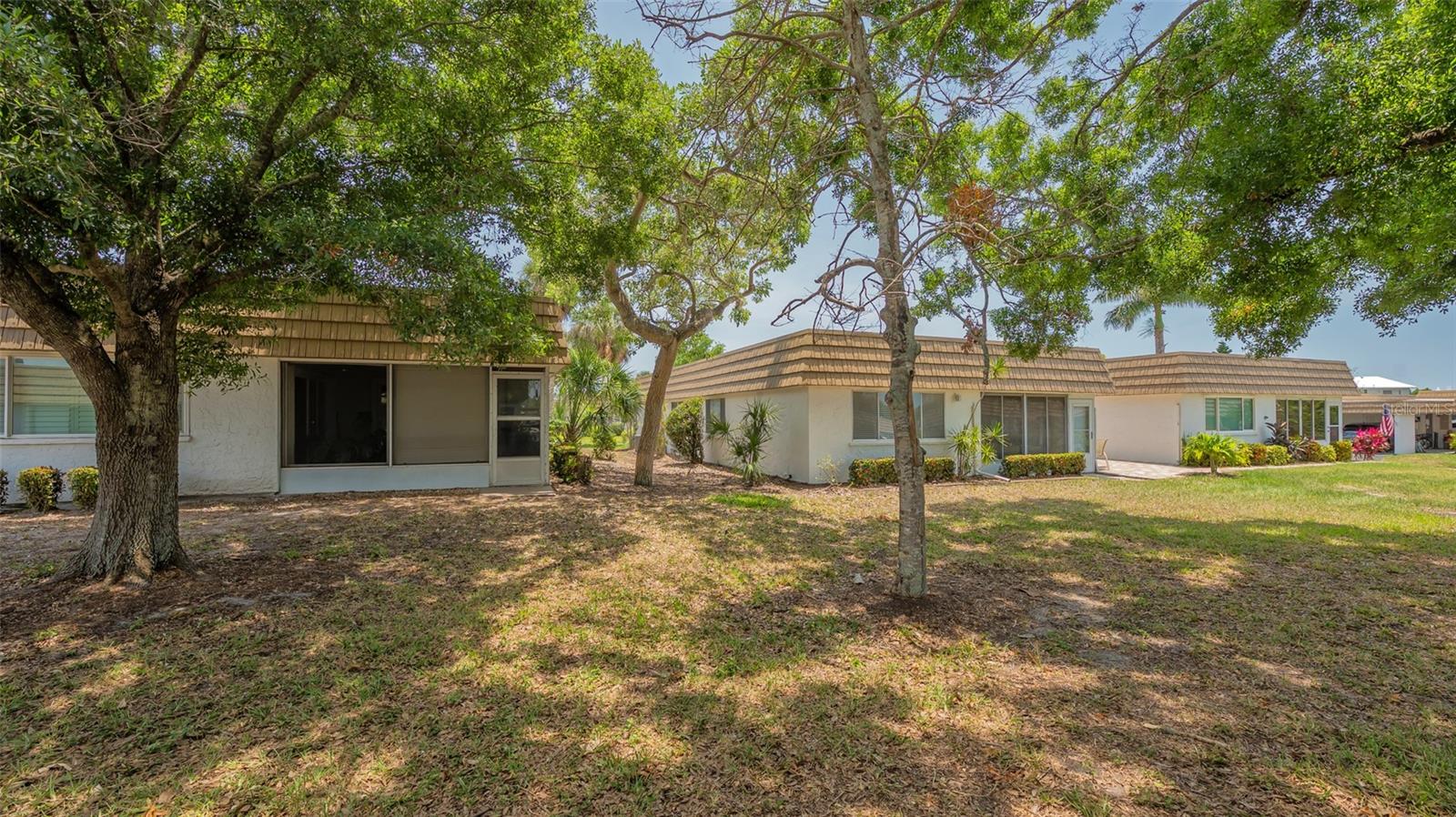 2016 RIVERBLUFF PKWY #V328, SARASOTA, FL, 34231