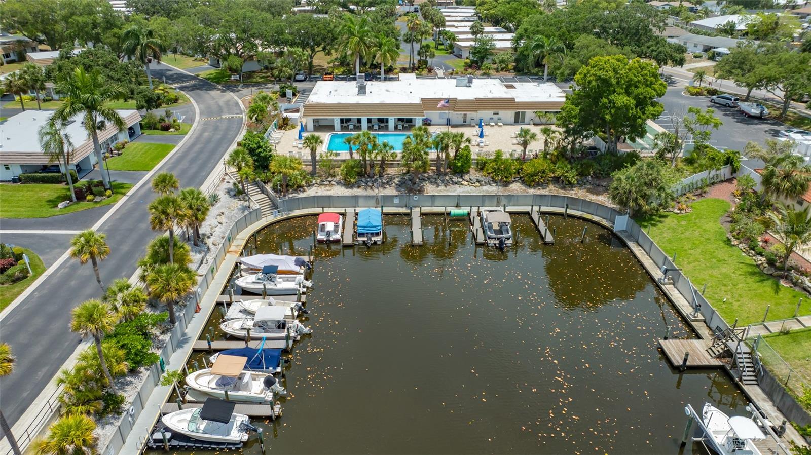 2016 RIVERBLUFF PKWY #V328, SARASOTA, FL, 34231