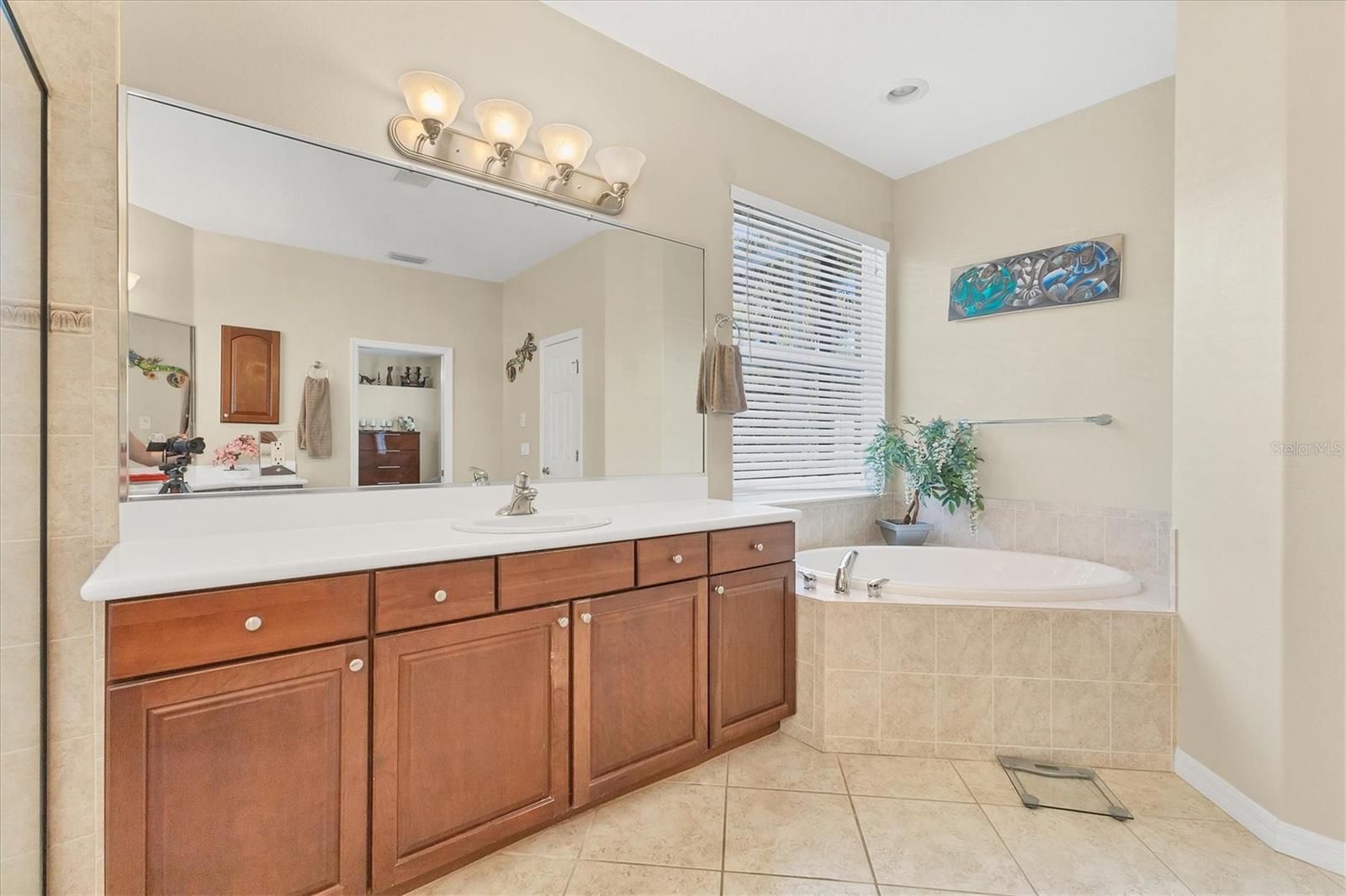 7131 67TH TER E, BRADENTON, FL, 34203