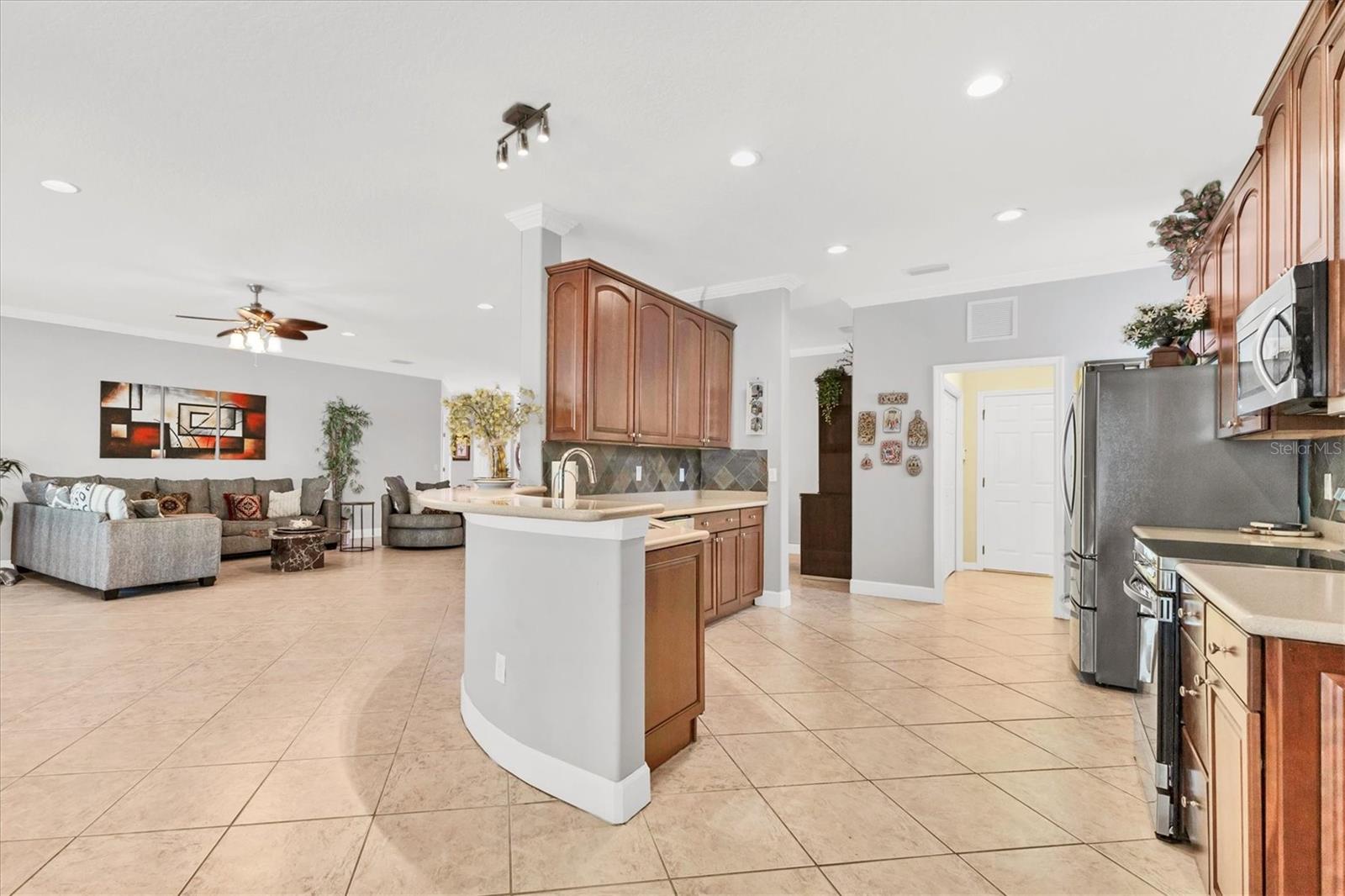 7131 67TH TER E, BRADENTON, FL, 34203