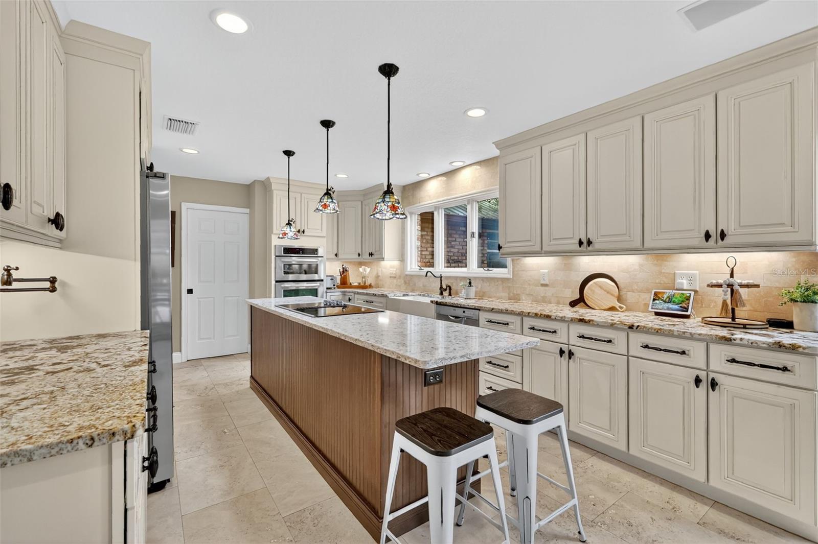 8810 COUNTY ROAD 561, CLERMONT, FL, 34711