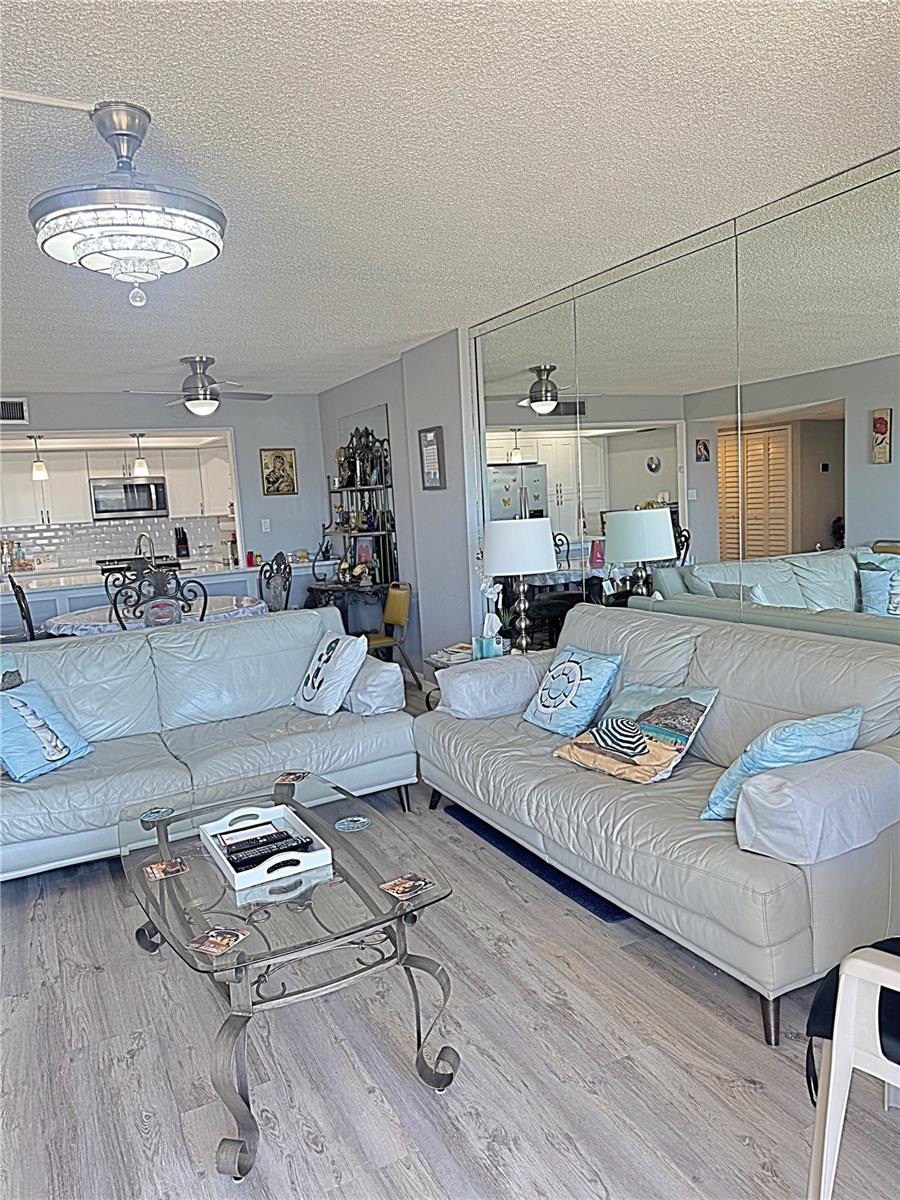 400 ISLAND WAY #1205, CLEARWATER BEACH, FL, 33767