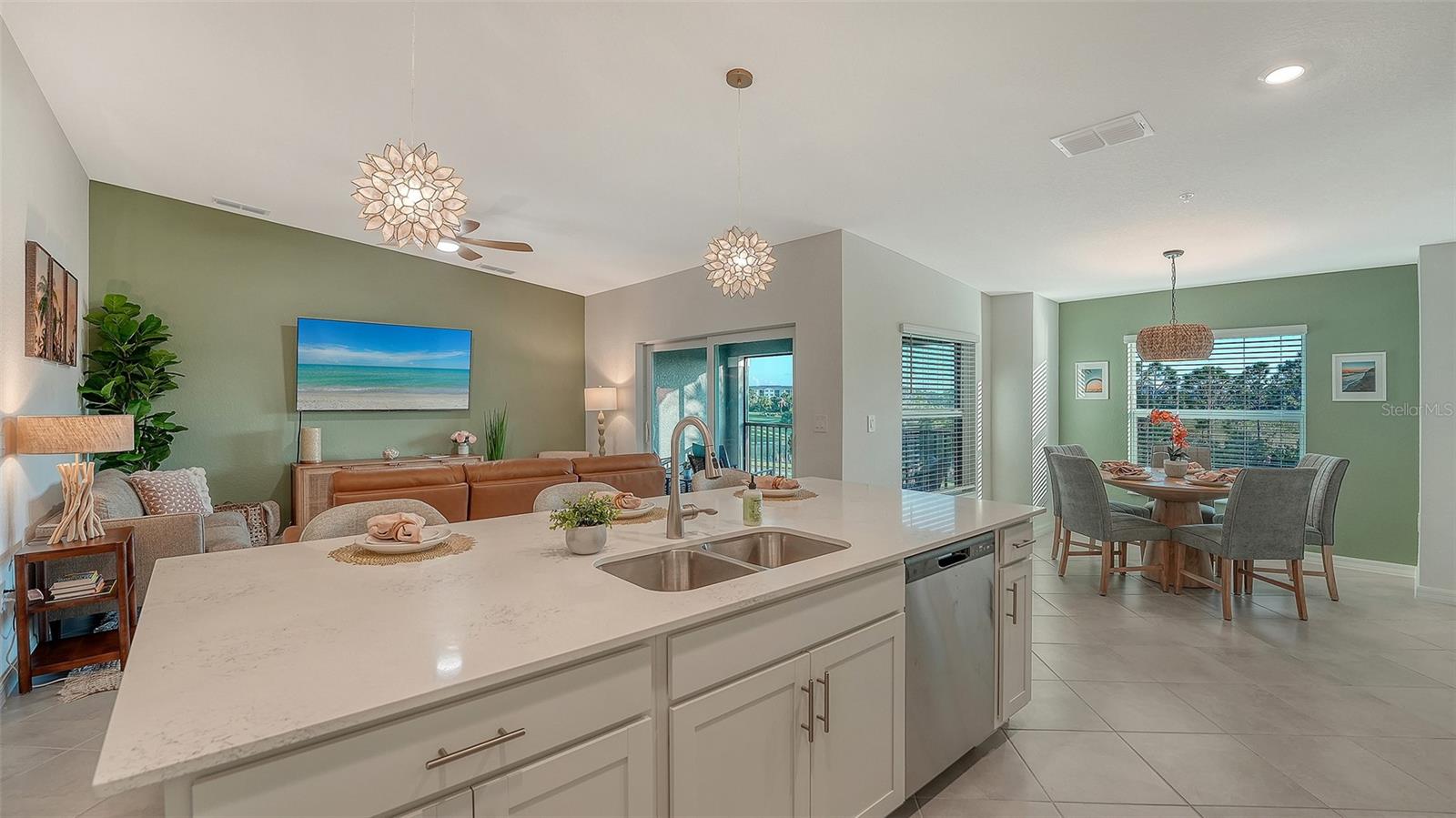 17500 OPAL SAND DR #205, VENICE, FL, 34293