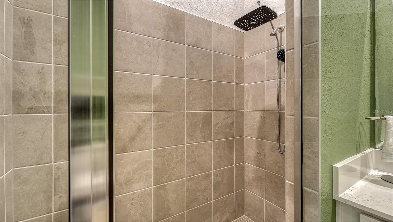 17500 OPAL SAND DR #205, VENICE, FL, 34293