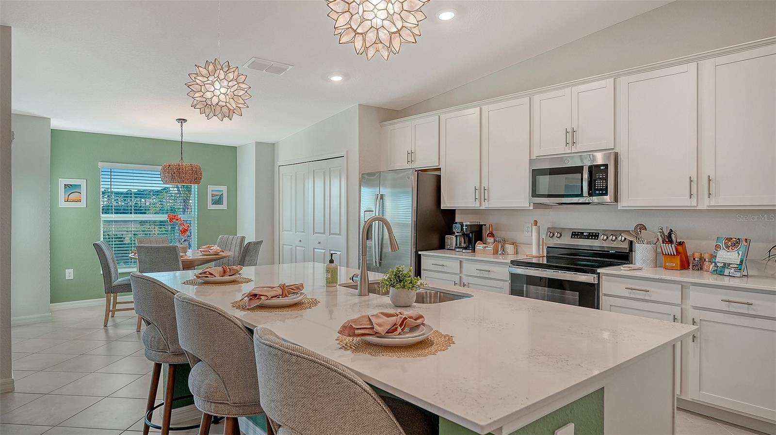 17500 OPAL SAND DR #205, VENICE, FL, 34293