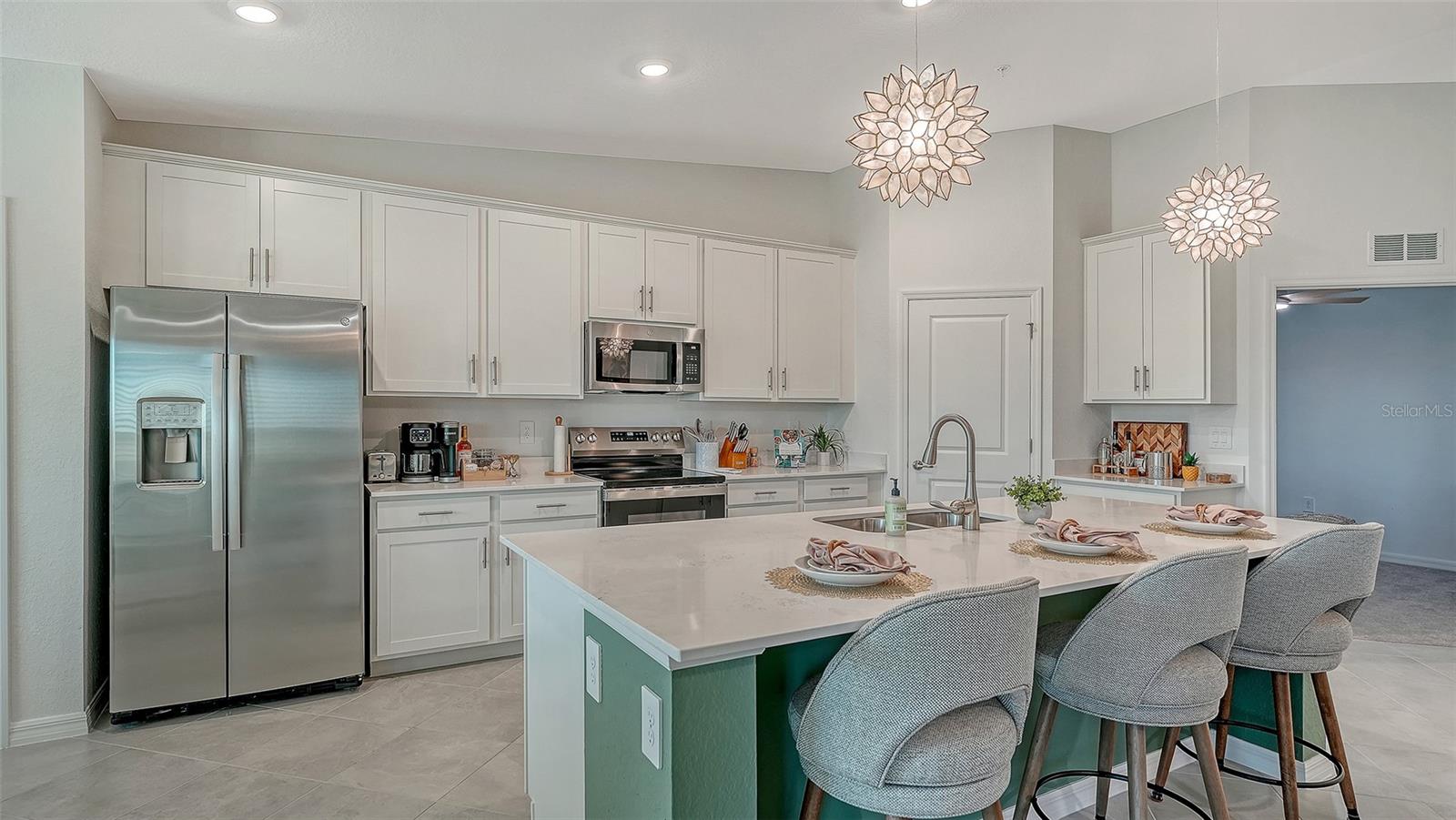 17500 OPAL SAND DR #205, VENICE, FL, 34293