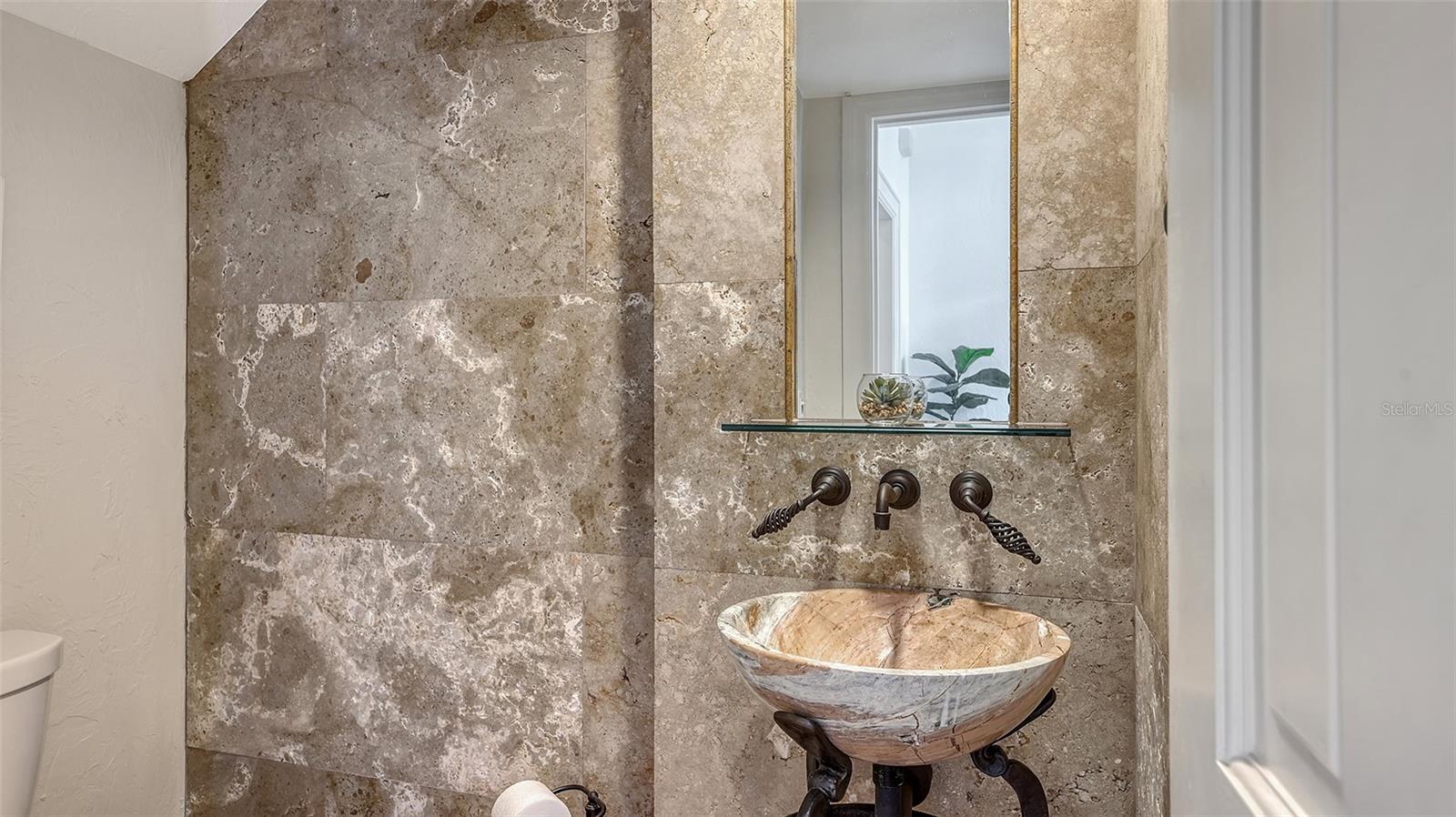 A4669237 Property Photo