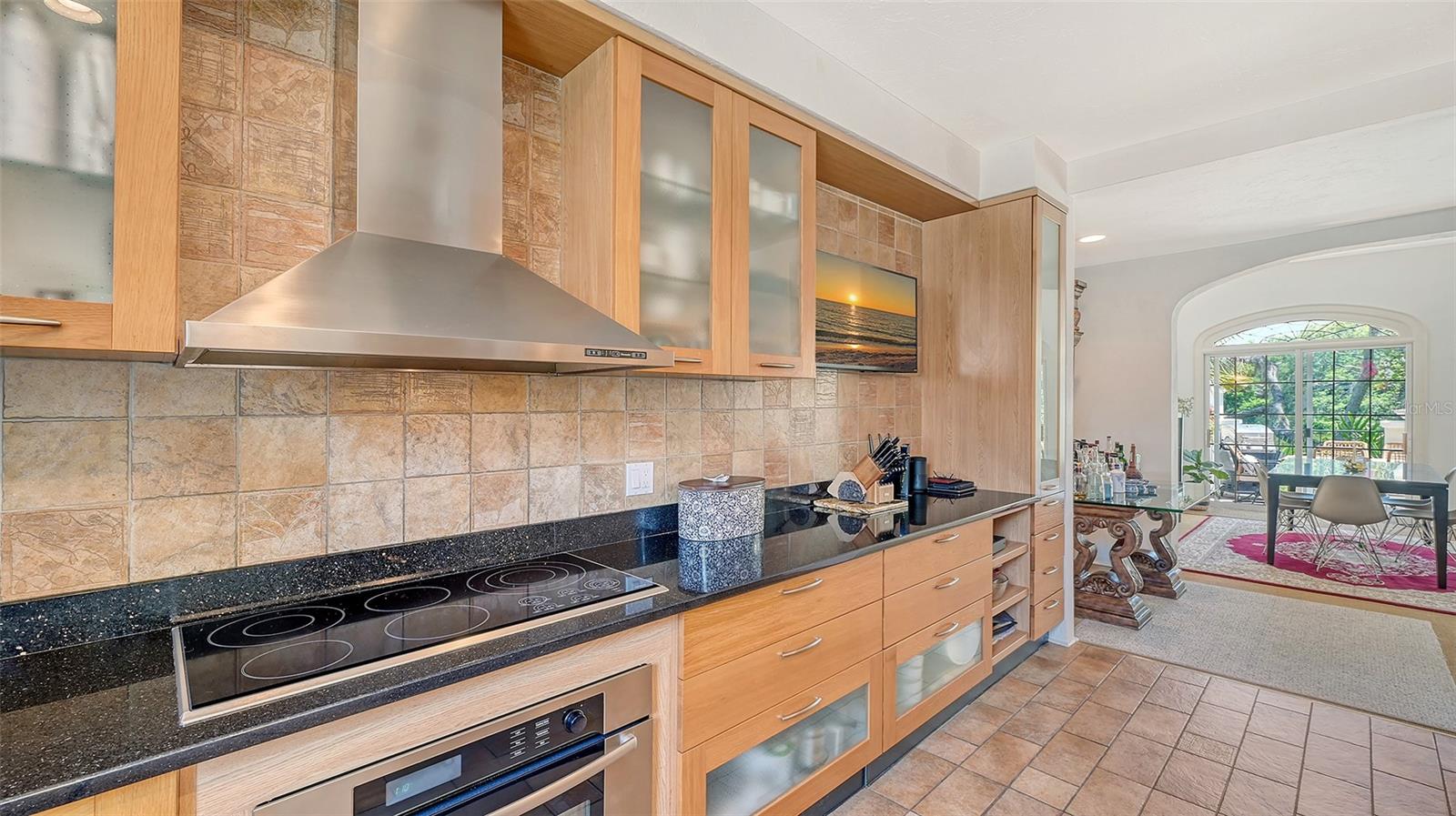 A4669237 Property Photo