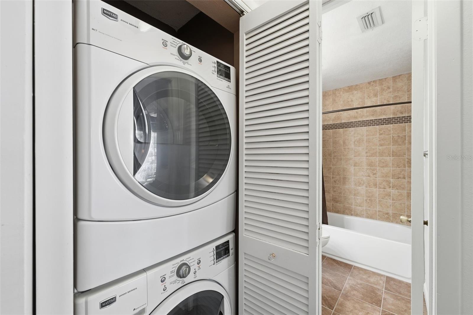 5437 LAKE MARGARET DR #69, ORLANDO, FL, 32812