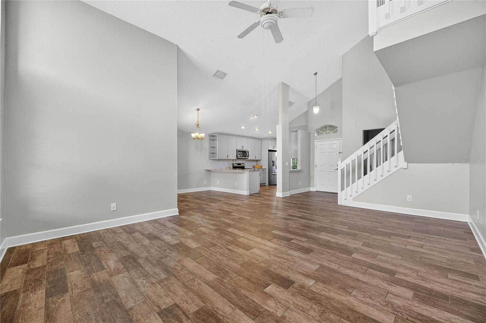 4102 MEDBURY DR, WESLEY CHAPEL, FL, 33543