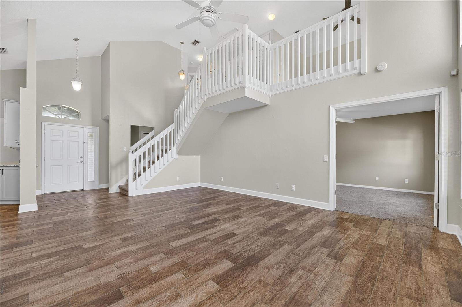 4102 MEDBURY DR, WESLEY CHAPEL, FL, 33543