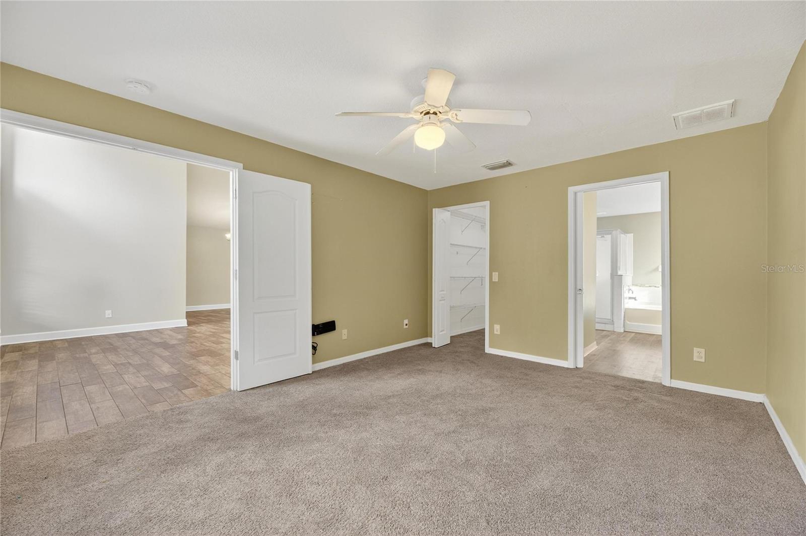 4102 MEDBURY DR, WESLEY CHAPEL, FL, 33543