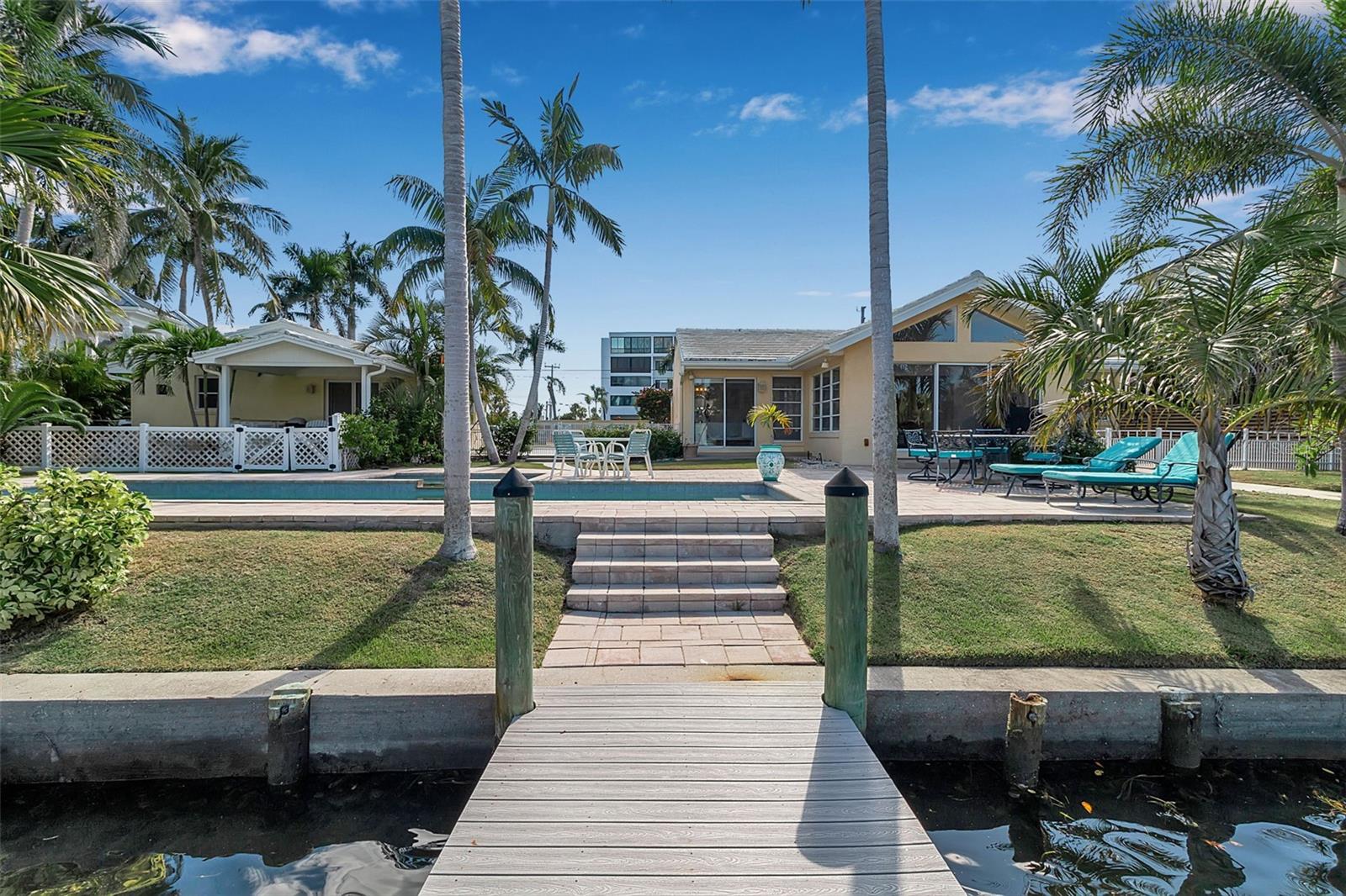 369 S POLK DR, SARASOTA, FL, 34236