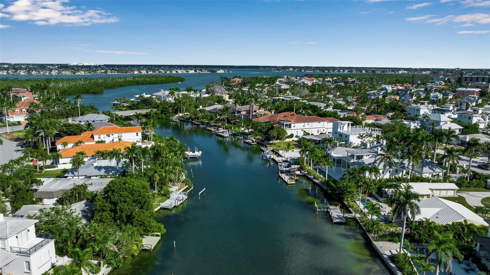 369 S POLK DR, SARASOTA, FL, 34236