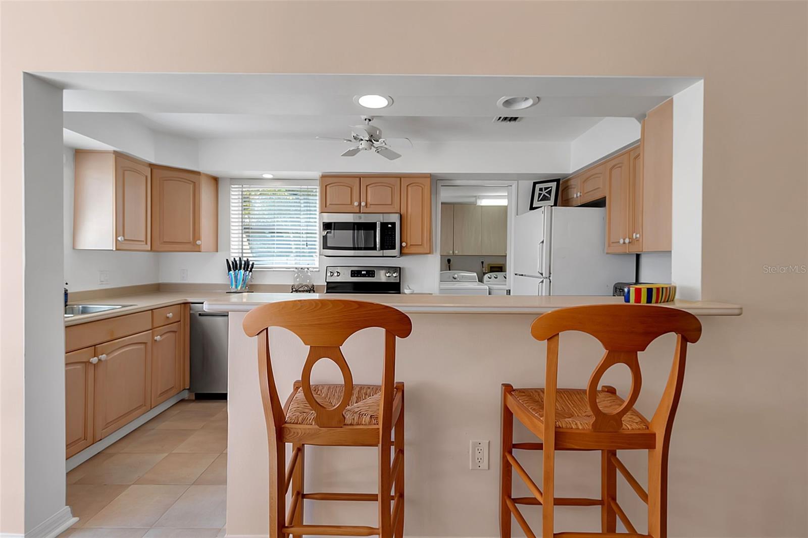 369 S POLK DR, SARASOTA, FL, 34236