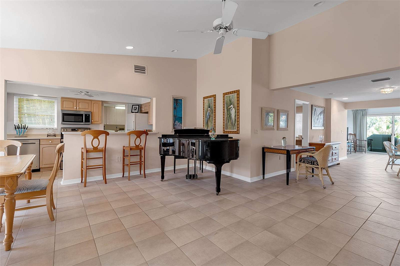 369 S POLK DR, SARASOTA, FL, 34236