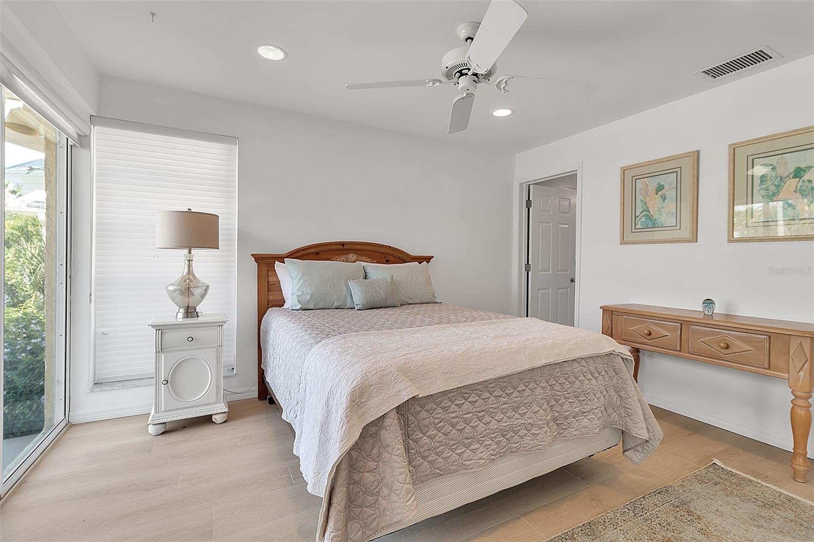 369 S POLK DR, SARASOTA, FL, 34236