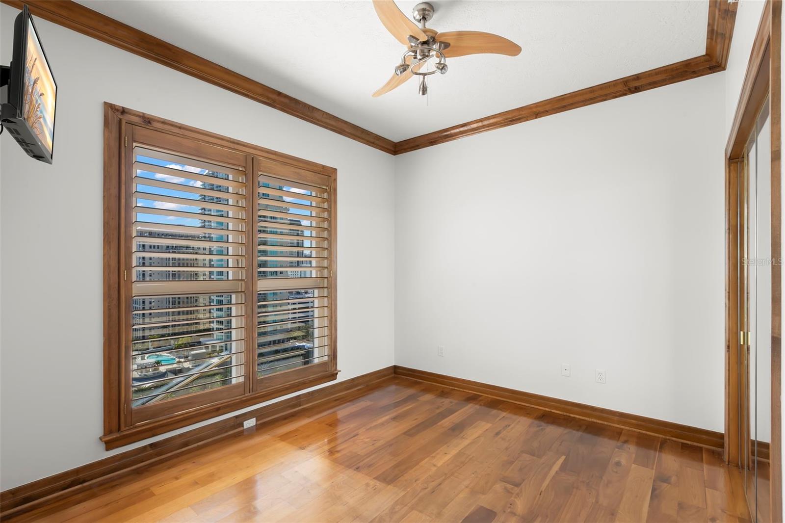 TB8440149 Property Photo