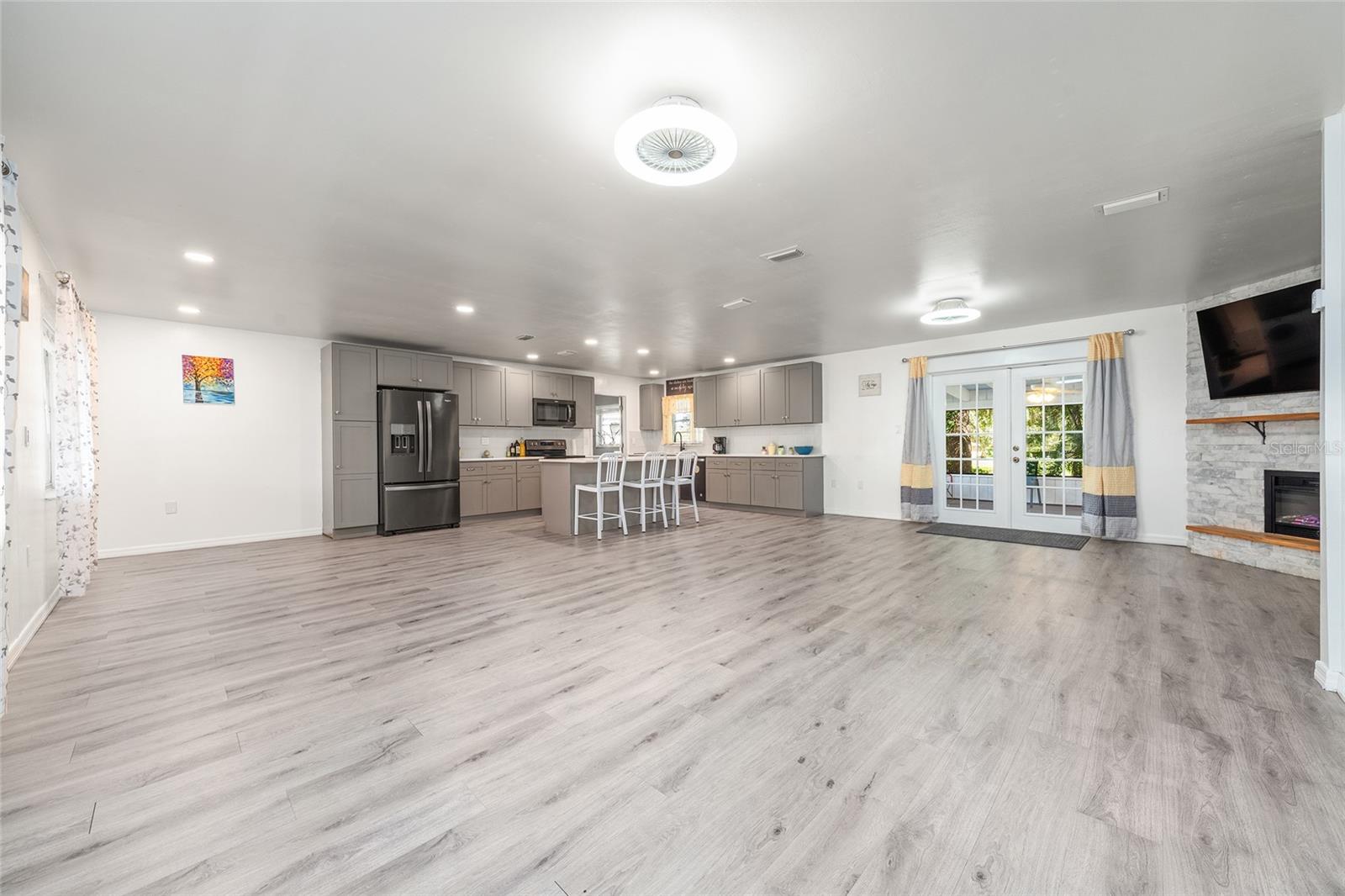 15 ADAMS AVE, KISSIMMEE, FL, 34744