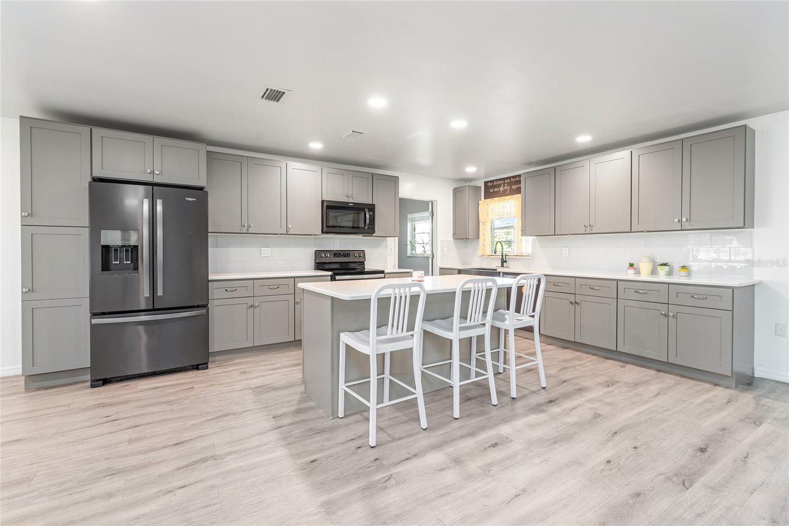 15 ADAMS AVE, KISSIMMEE, FL, 34744