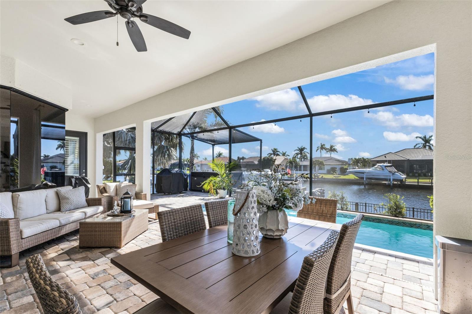 333 SANTANDER CT, PUNTA GORDA, FL, 33950