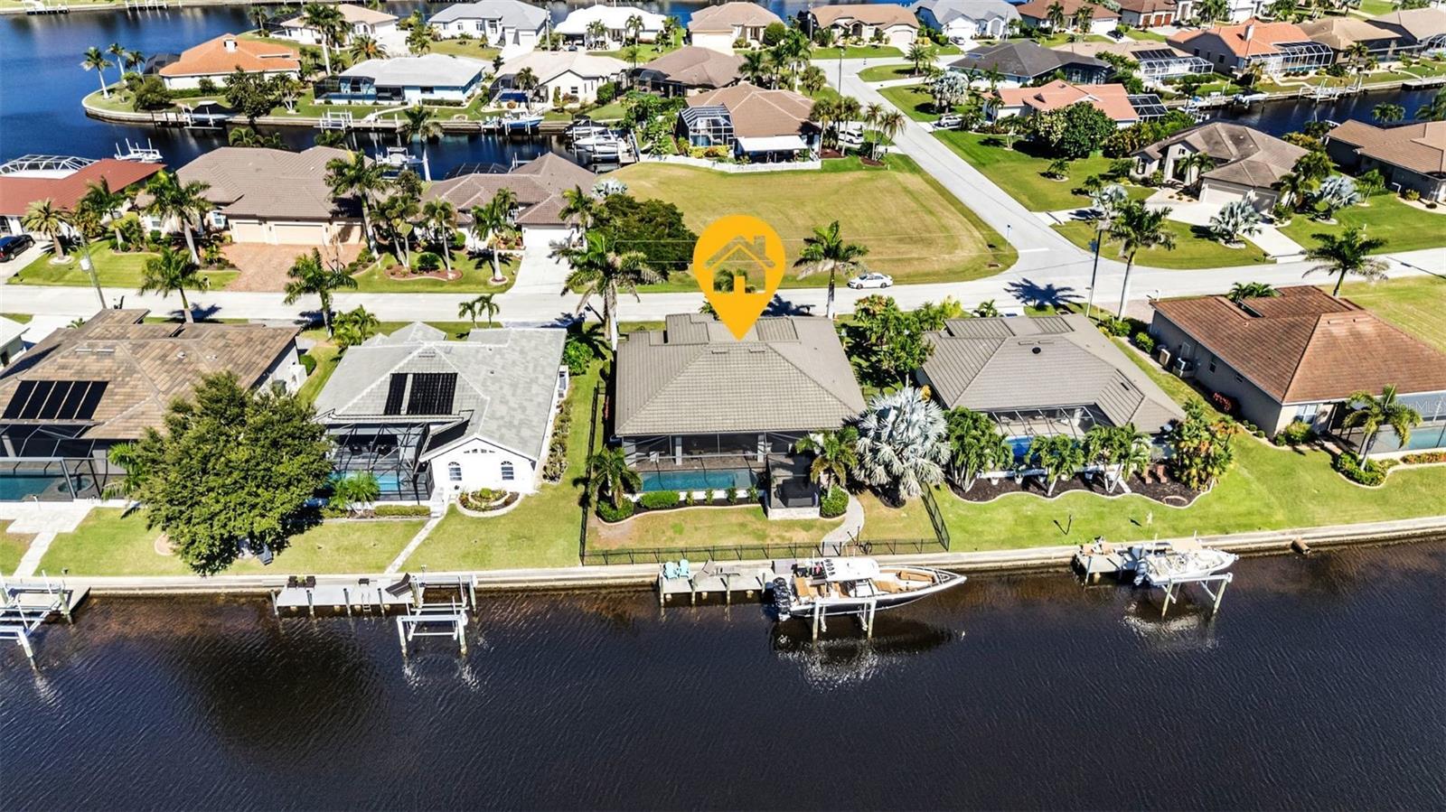 333 SANTANDER CT, PUNTA GORDA, FL, 33950