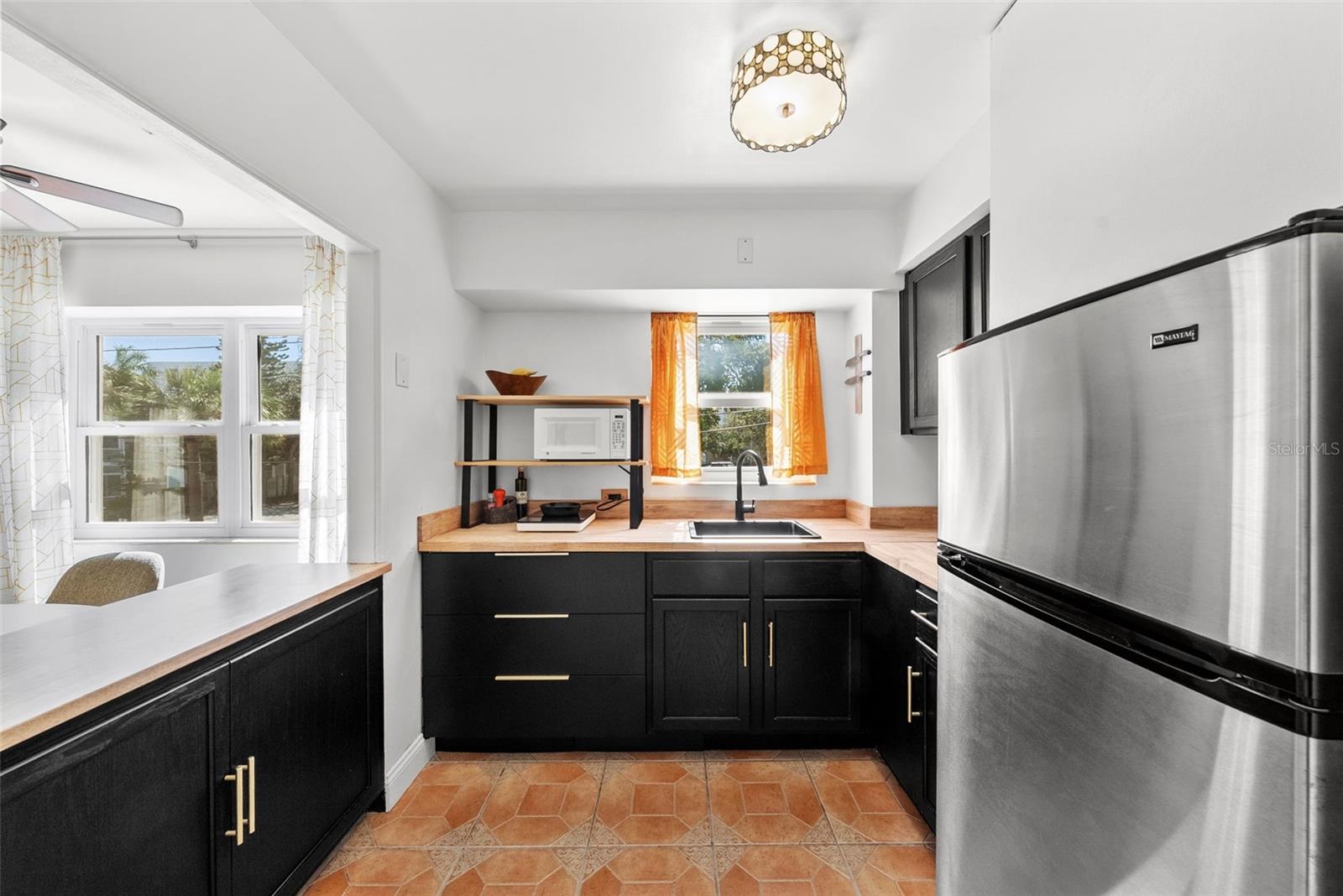 750 BURLINGTON AVE N #1H, ST PETERSBURG, FL, 33701