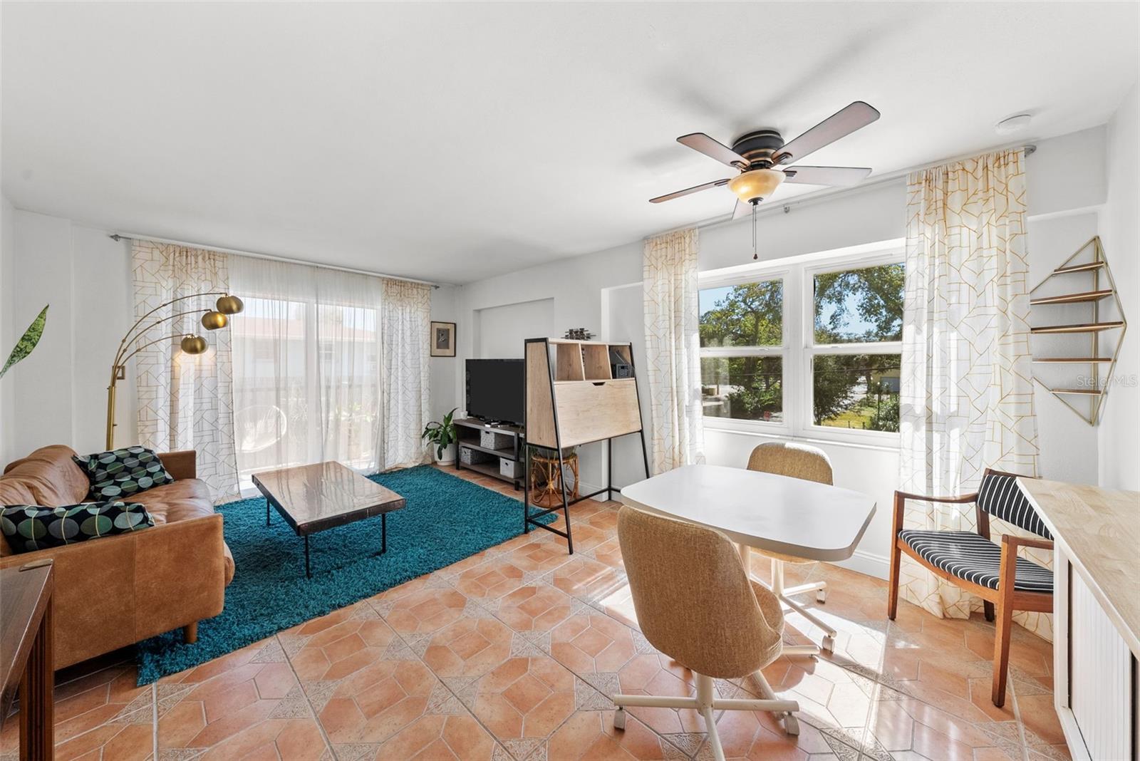 750 BURLINGTON AVE N #1H, ST PETERSBURG, FL, 33701