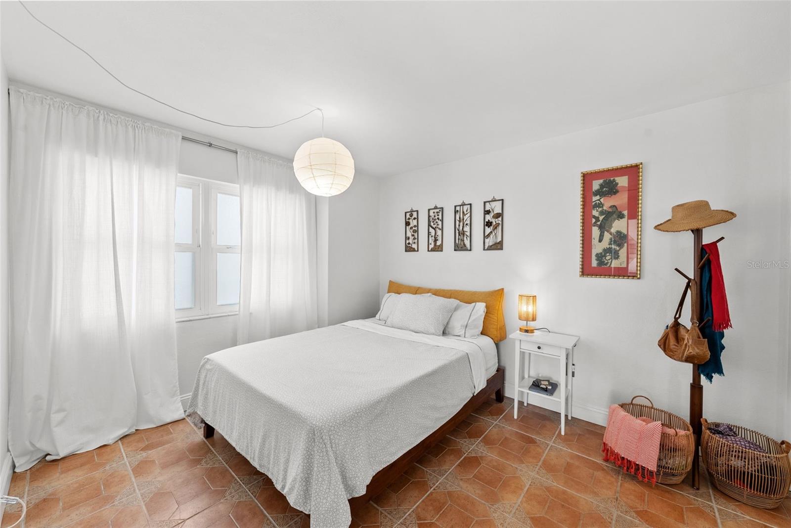 750 BURLINGTON AVE N #1H, ST PETERSBURG, FL, 33701