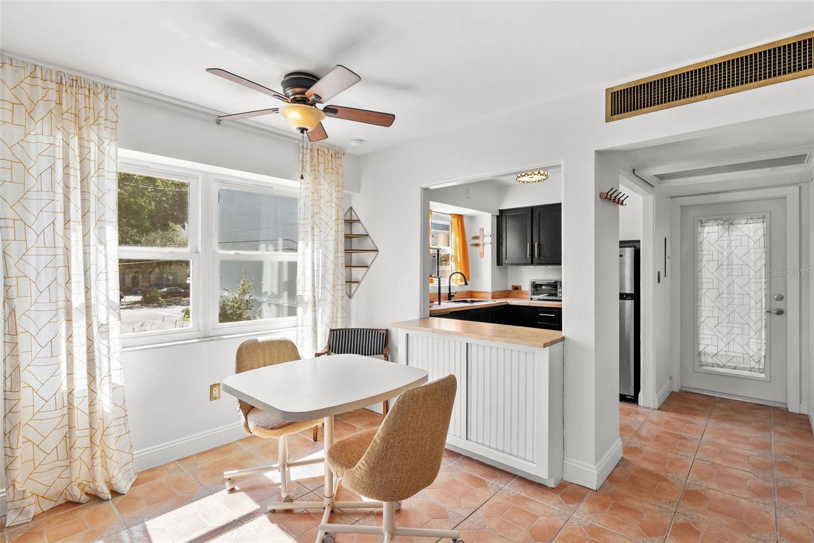 750 BURLINGTON AVE N #1H, ST PETERSBURG, FL, 33701