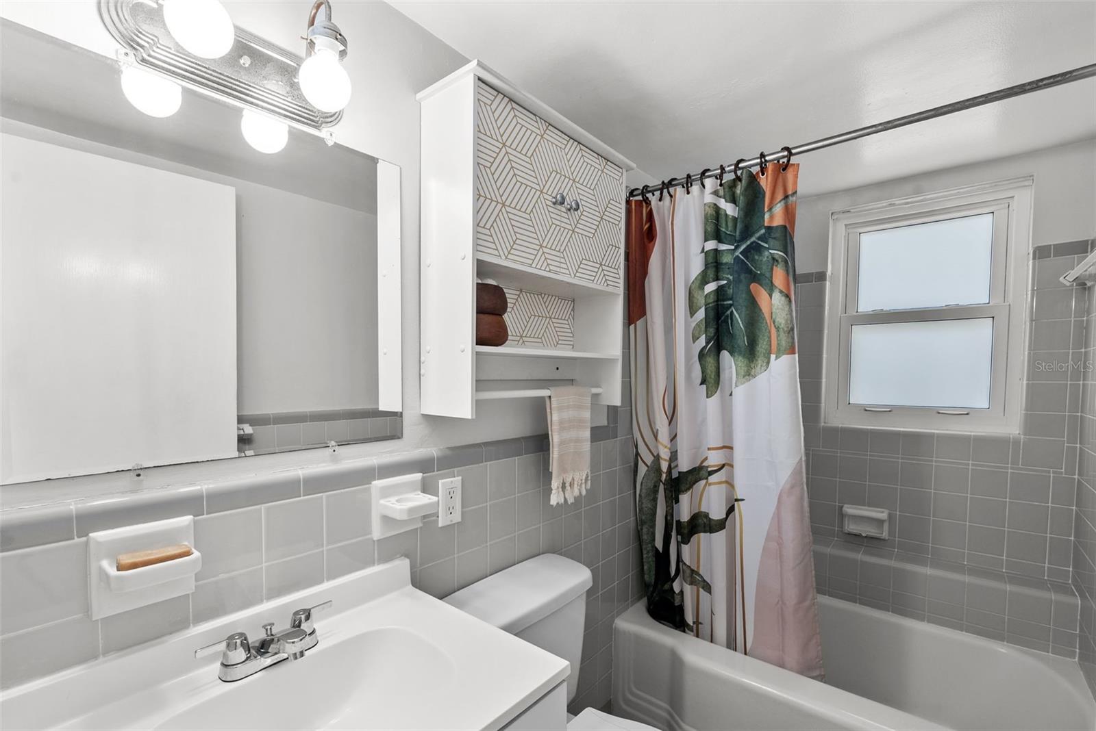 750 BURLINGTON AVE N #1H, ST PETERSBURG, FL, 33701