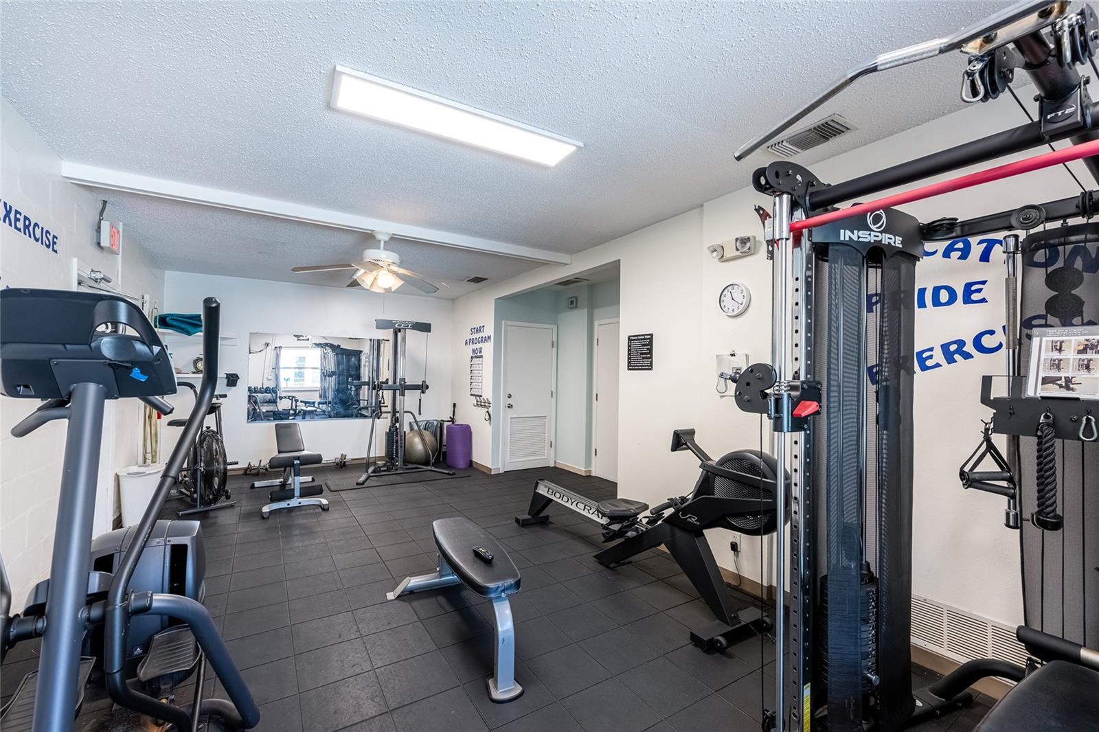 95 BAINBRIDGE DR, NOKOMIS, FL, 34275