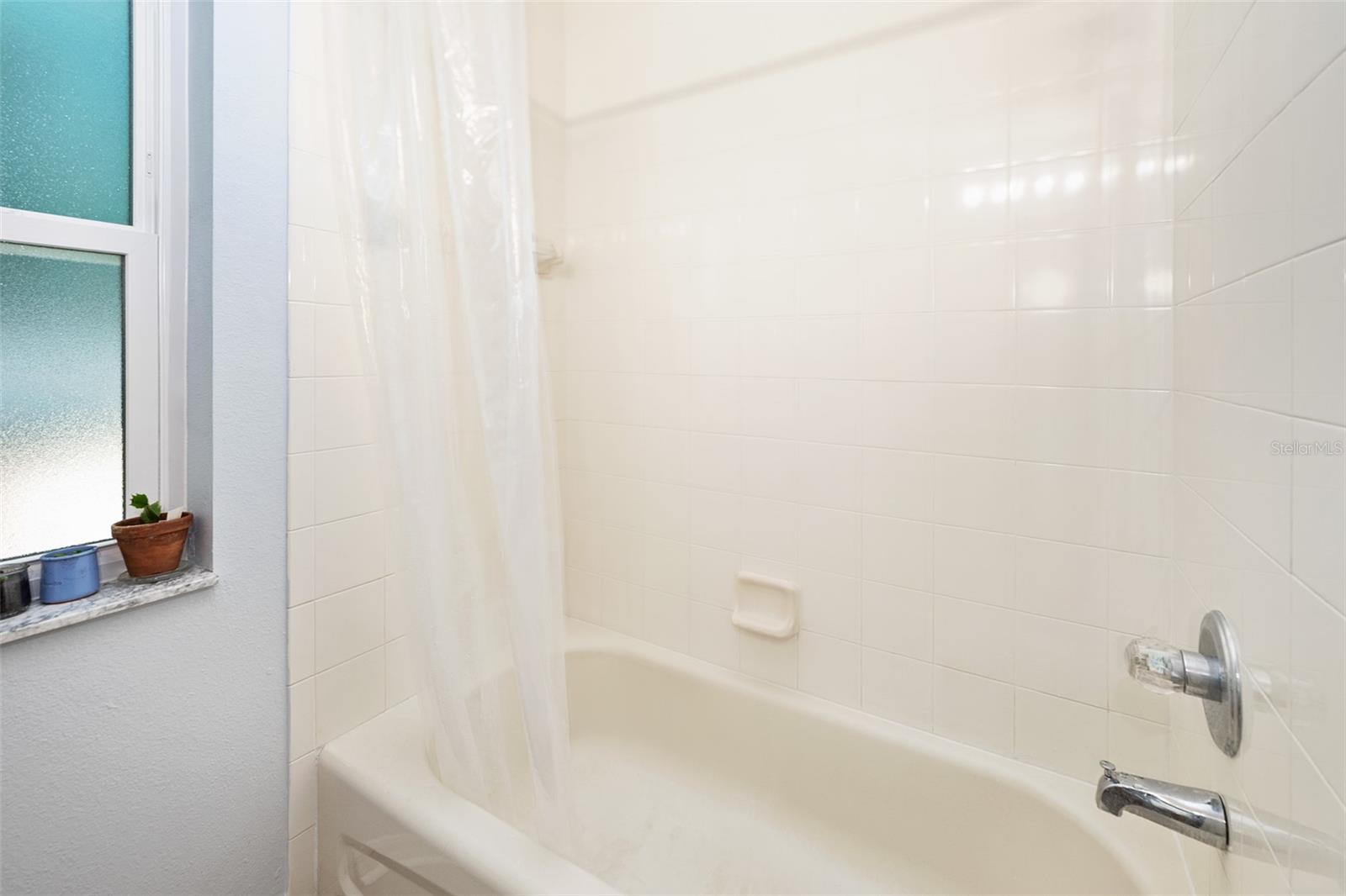 115 UNIVERSAL TRL, PALM COAST, FL, 32164