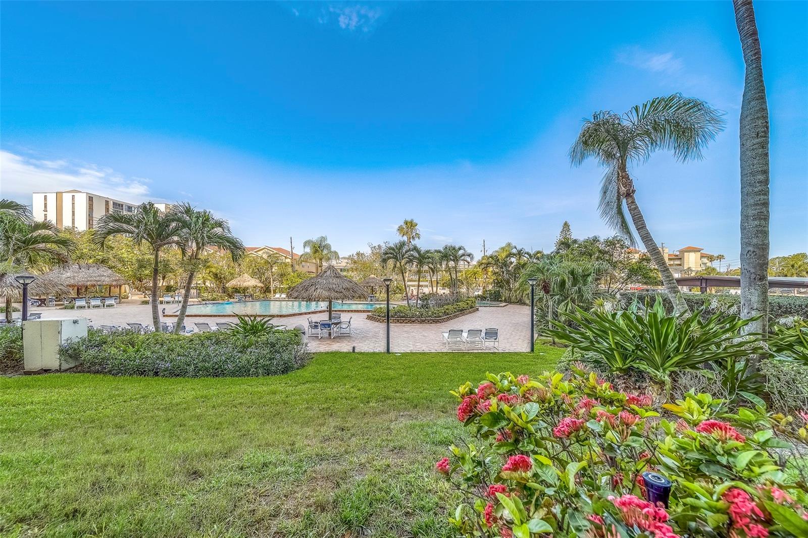 400 ISLAND WAY #104, CLEARWATER BEACH, FL, 33767