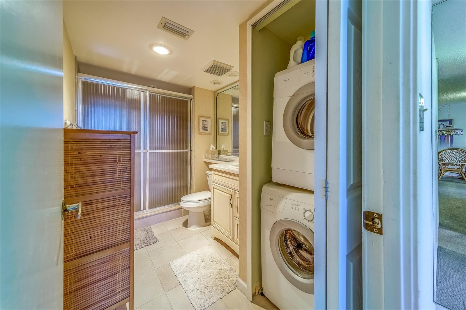 400 ISLAND WAY #104, CLEARWATER BEACH, FL, 33767