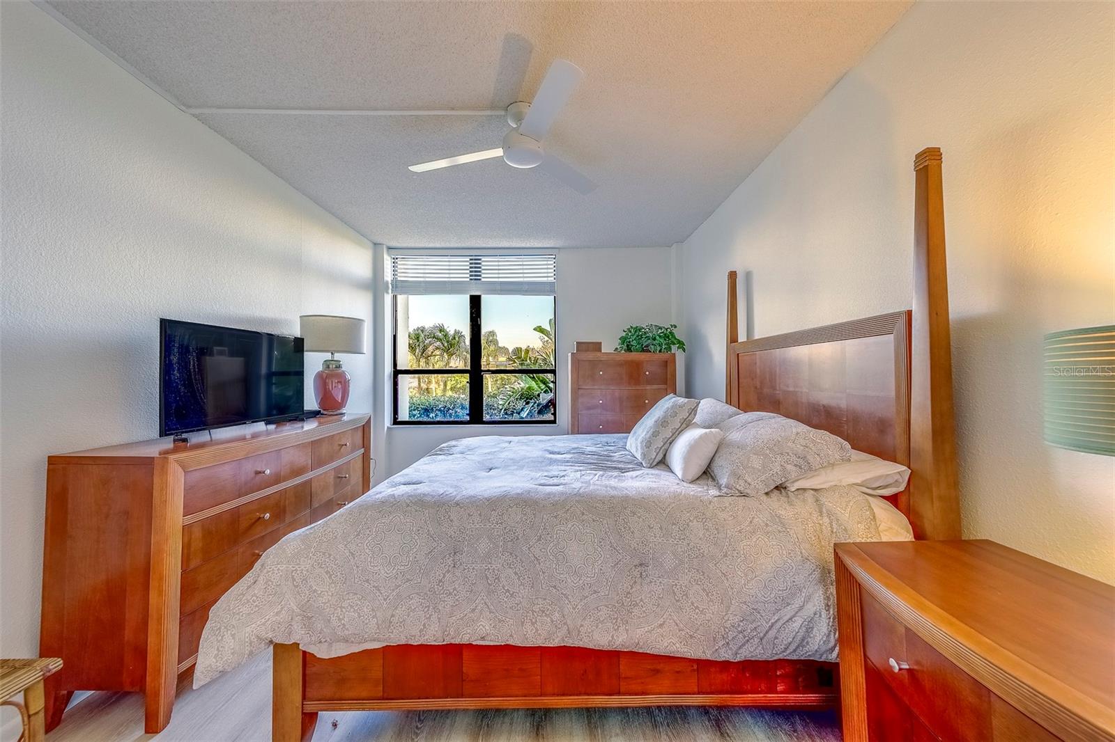 400 ISLAND WAY #104, CLEARWATER BEACH, FL, 33767