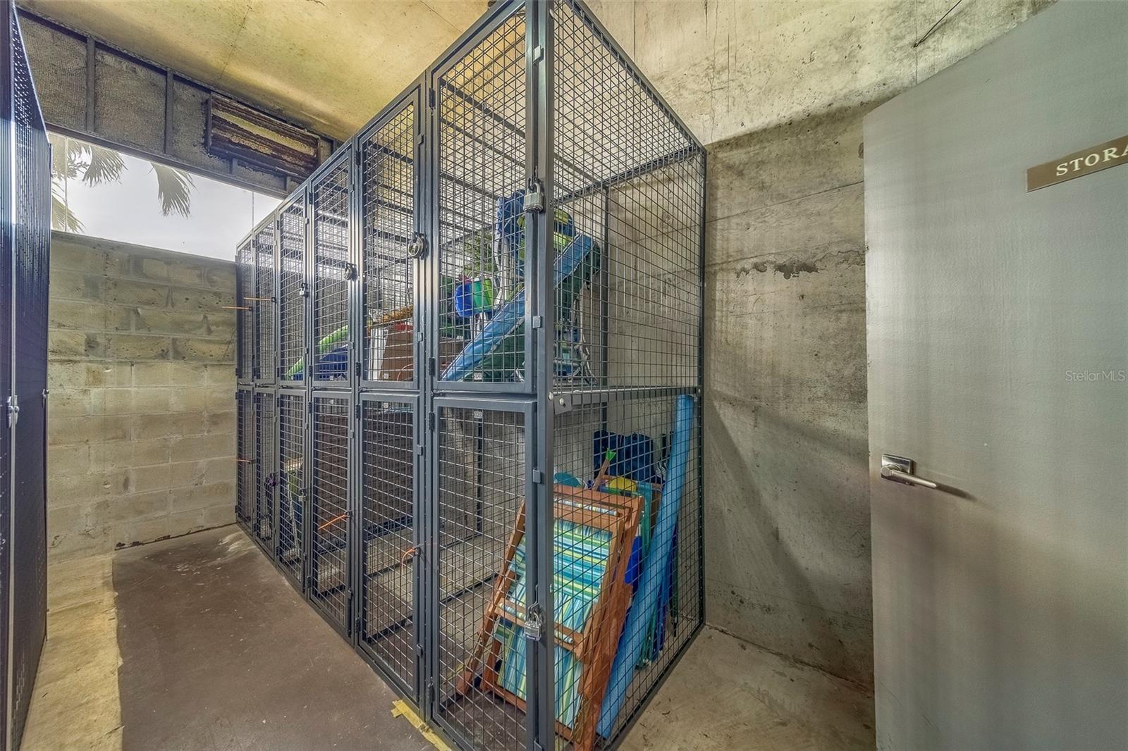 400 ISLAND WAY #104, CLEARWATER BEACH, FL, 33767