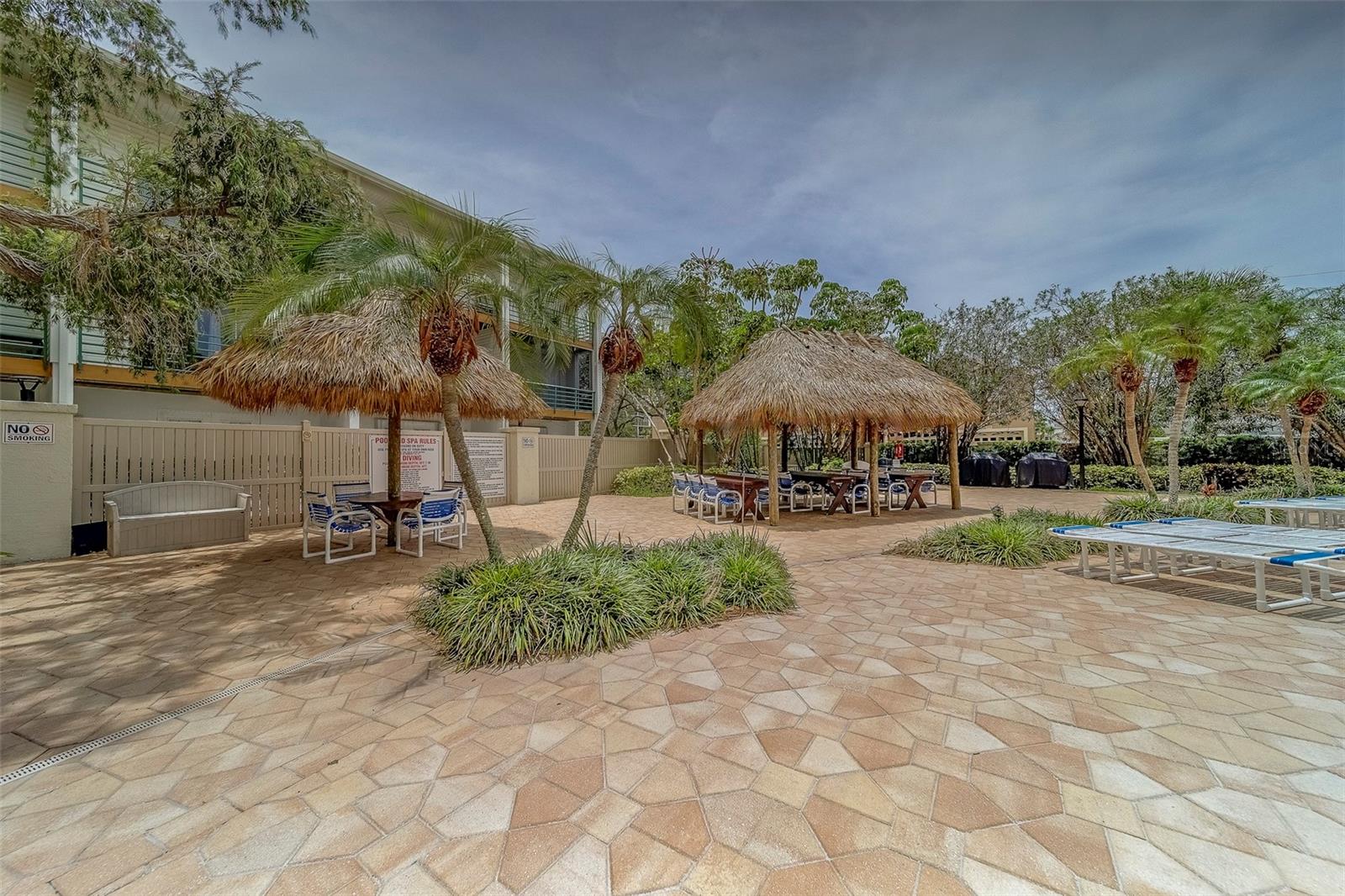 400 ISLAND WAY #104, CLEARWATER BEACH, FL, 33767