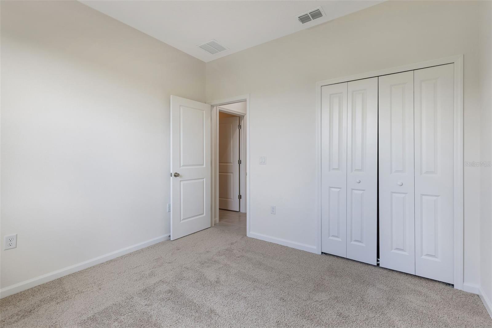 3708 WATERCLIFF CIR, GRAND ISLAND, FL, 32735