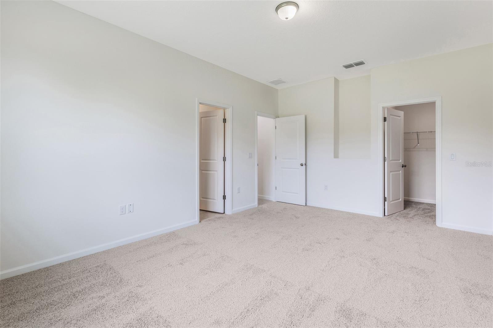 3708 WATERCLIFF CIR, GRAND ISLAND, FL, 32735