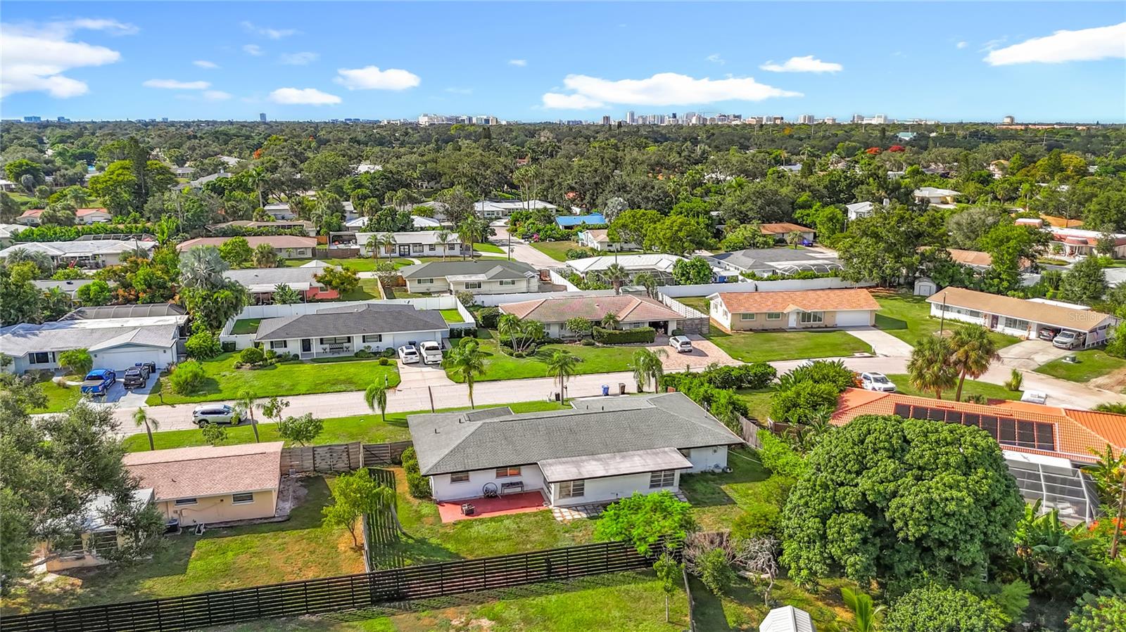 2629 BIGELOW DR, SARASOTA, FL, 34239