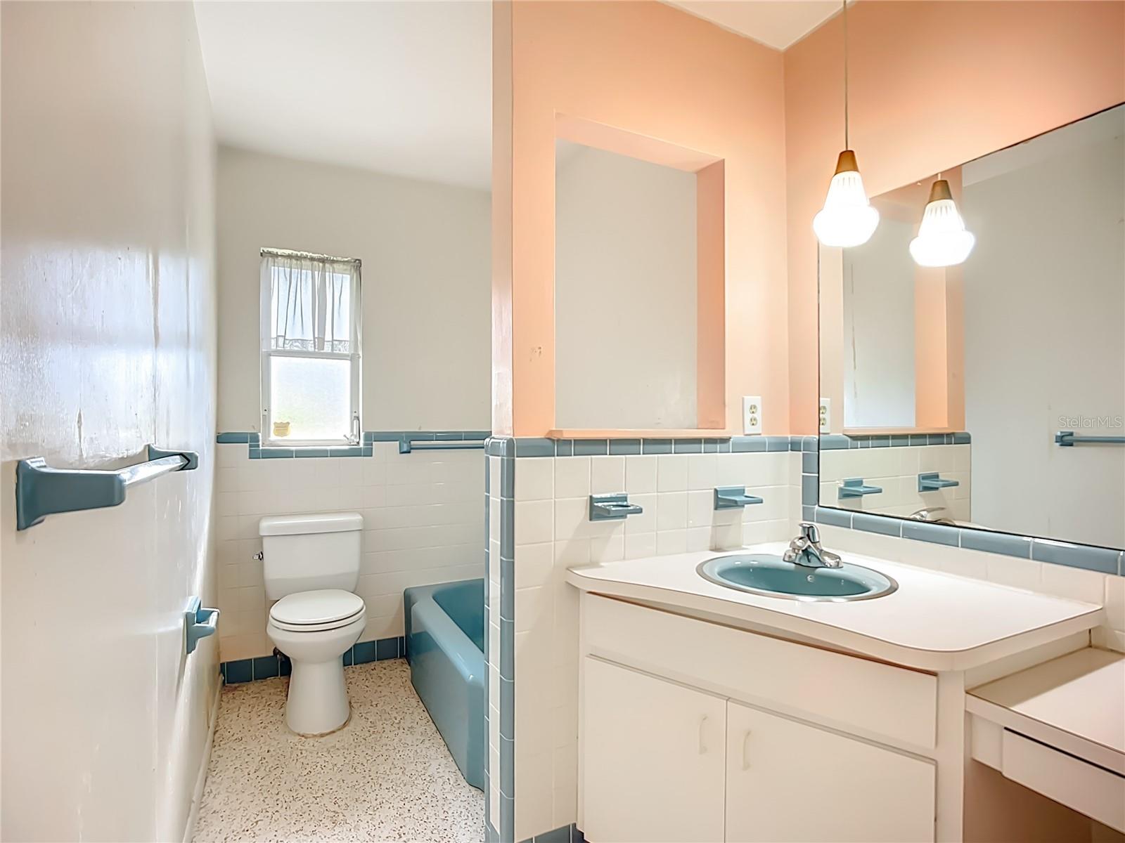 2629 BIGELOW DR, SARASOTA, FL, 34239