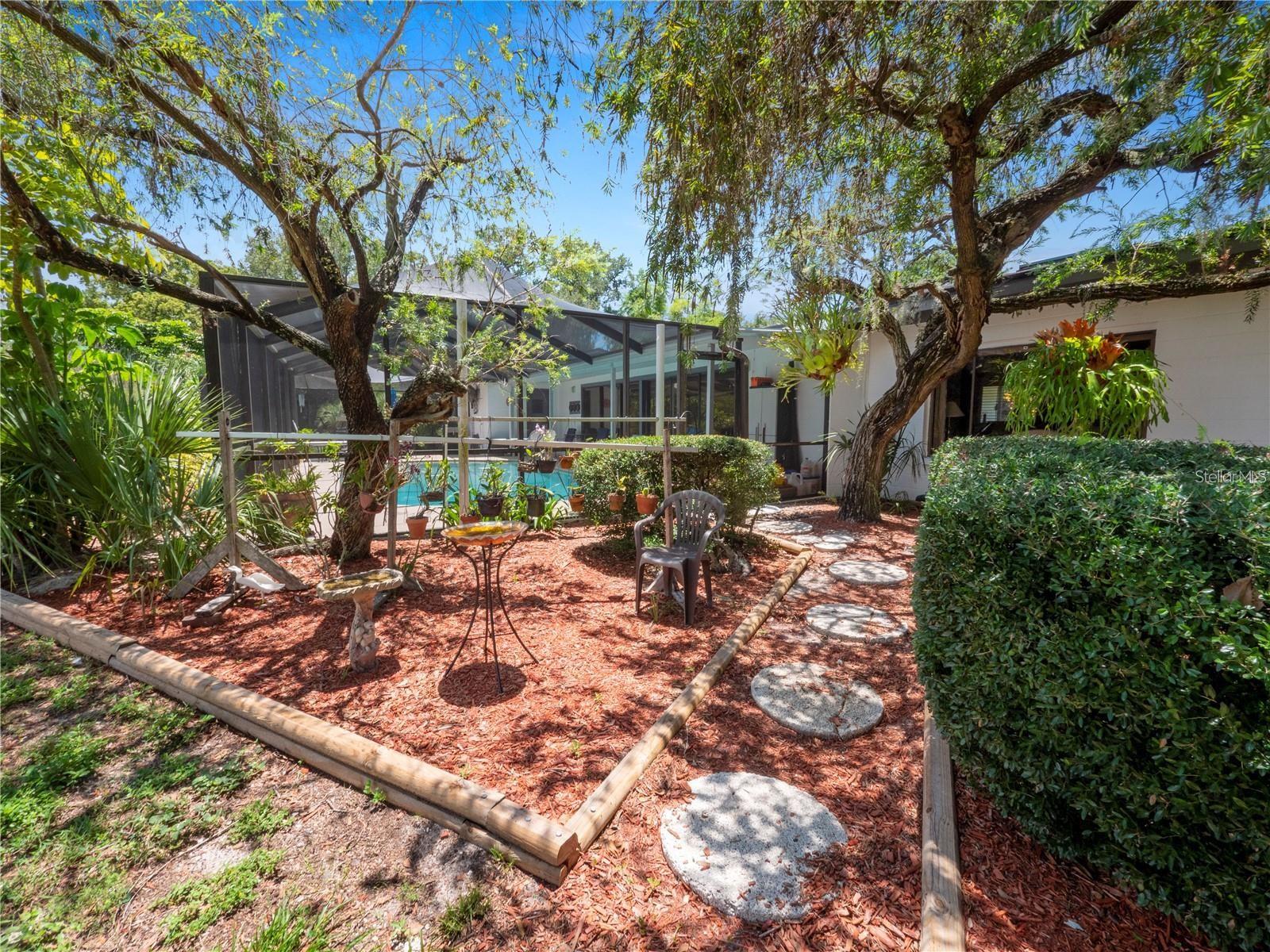 2118 LAKE BENTLEY CT, LAKELAND, FL, 33803